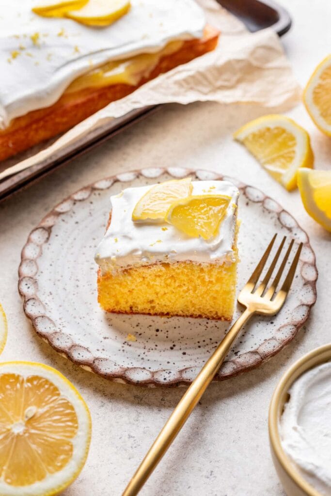 Easy Lemon Poke Cake Recipe