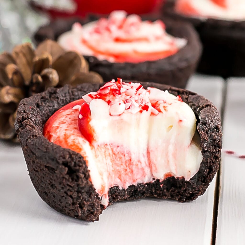 Chocolate Peppermint Cookie Cups