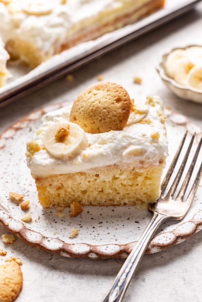 Banana Pudding Poke Cake Recipe