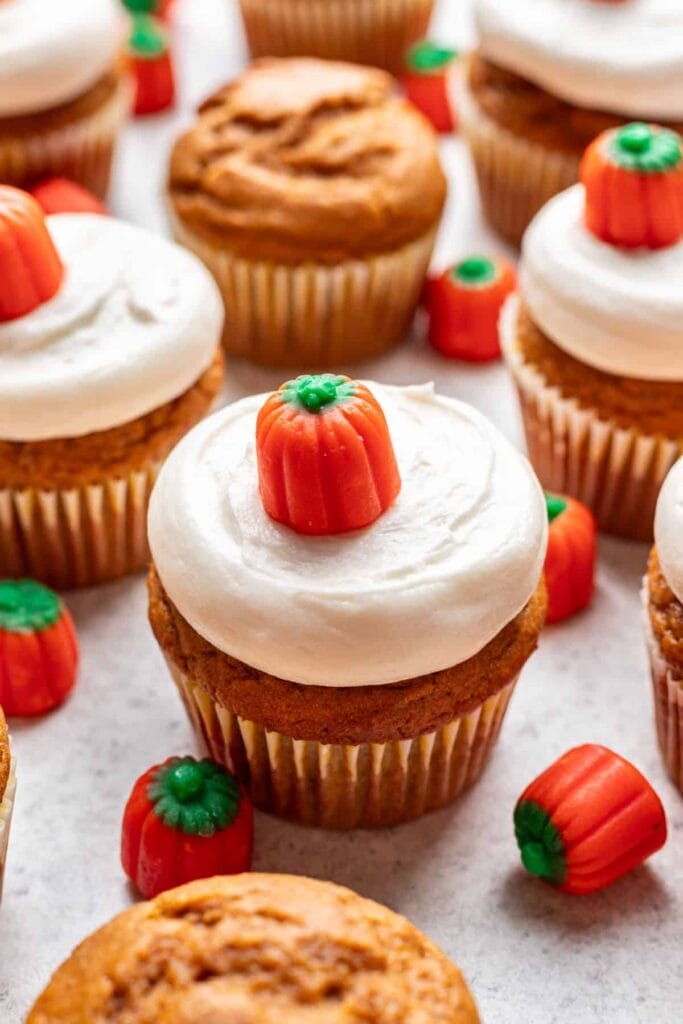Delicious Pumpkin Cupcakes with Cream Cheese Frosting Recipe
