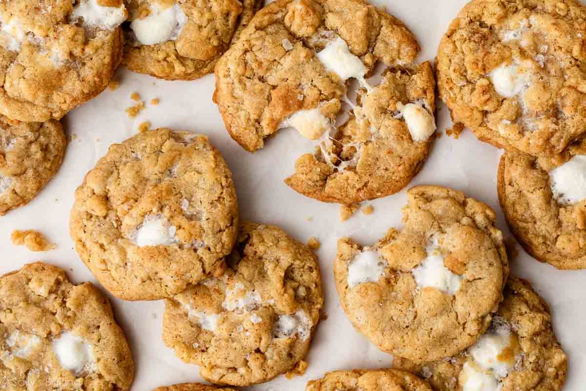 Brown Butter Marshmallow Crispy Cookies Recipe